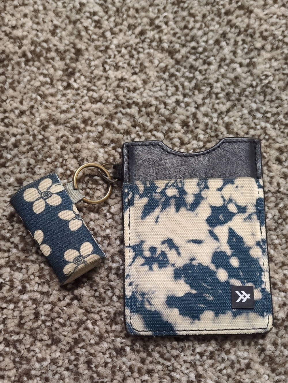 Thread Wallet And Chapstick Holder